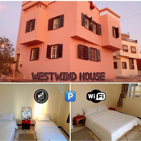 مبيت وإفطار Westwind House إمسوان المظهر الخارجي الصورة